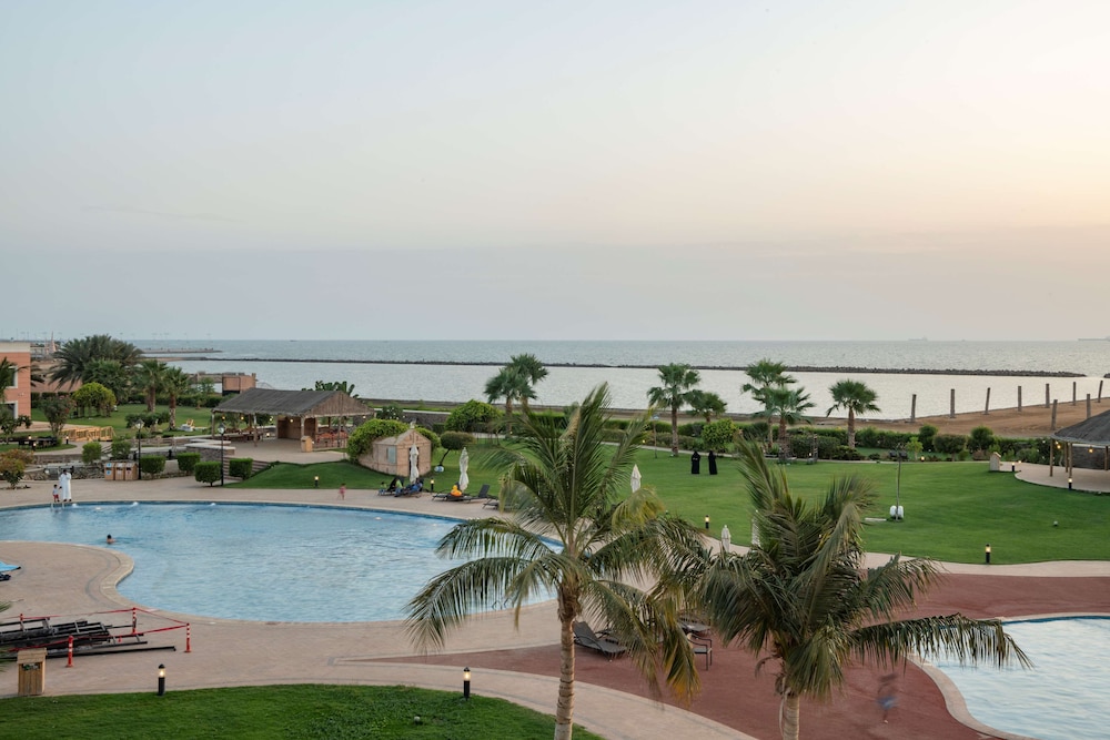 radisson blu resort jizan