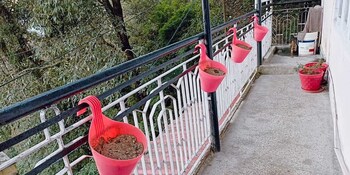 Inheart Homestay Mussoorie,205 Camels Back Rd Peak View Estate,2 star