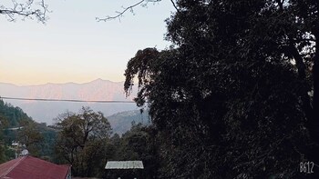 Inheart Homestay Mussoorie,205 Camels Back Rd Peak View Estate,2 star