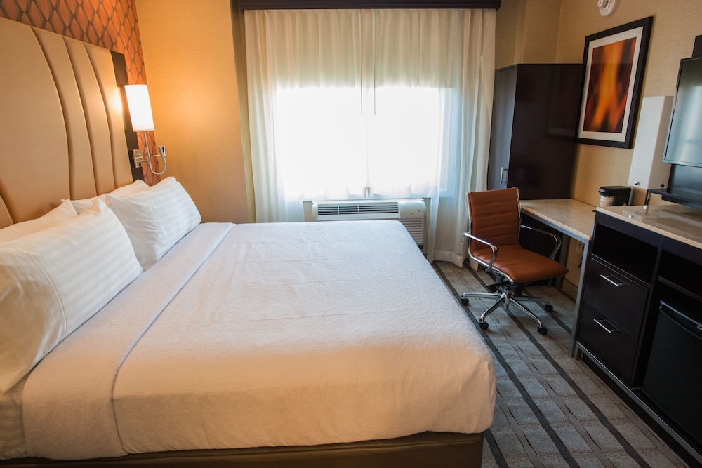 holiday inn new york city times square by ihg
