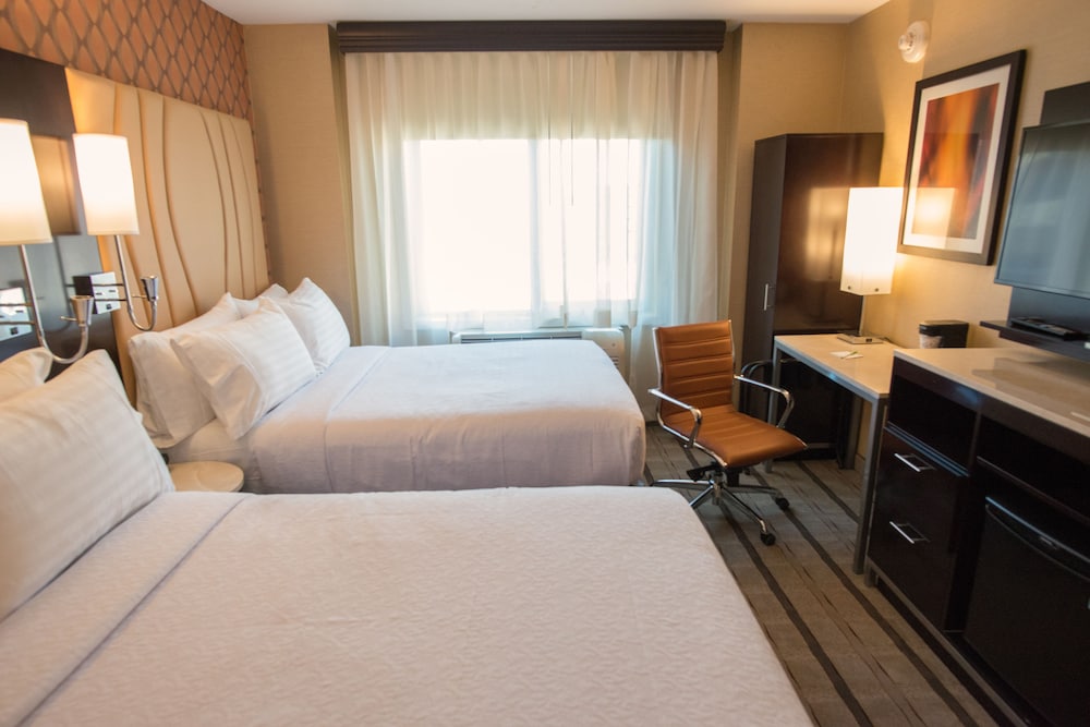 holiday inn new york city times square by ihg