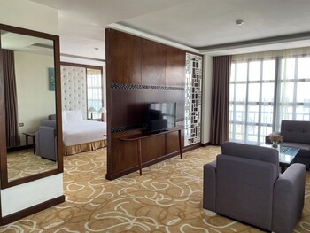 muong thanh holiday hoi an hotel