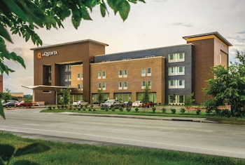 La Quinta Inn & Suites By Wyndham College Station South,College Station>>Brazos,3 star