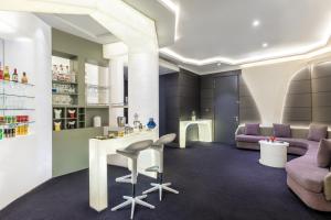 v hotel dubai curio collection by hilton
