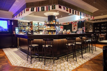 v hotel dubai curio collection by hilton