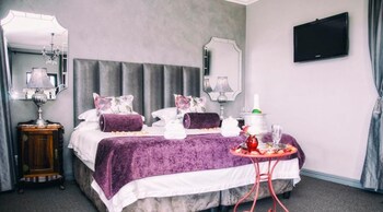 Stone Olive Guest House,Jeffreys Bay>>Cacadu,4 star