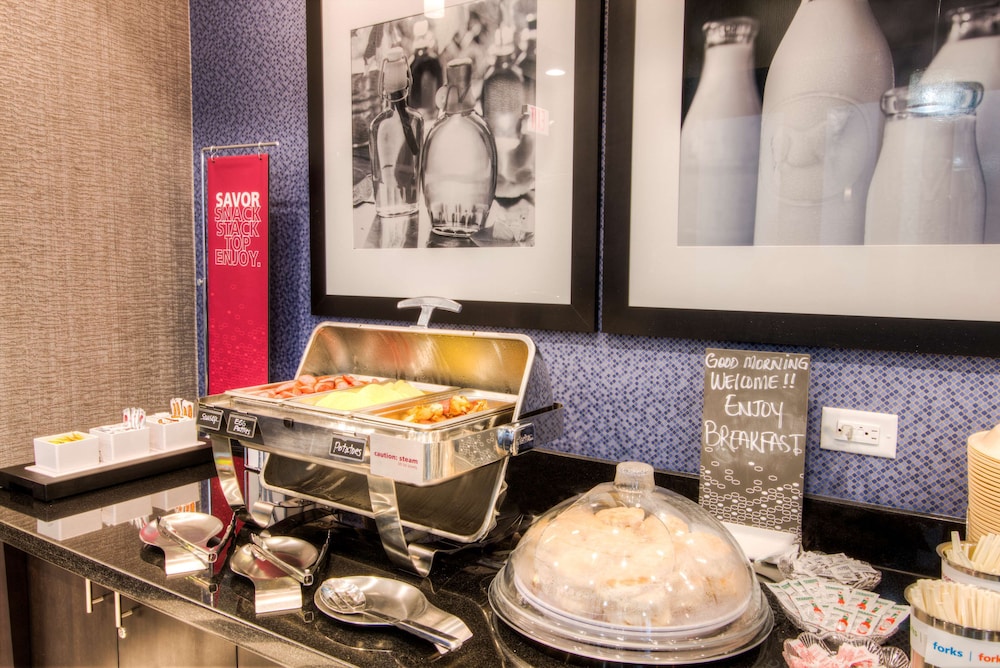 hampton inn houston i 10 east