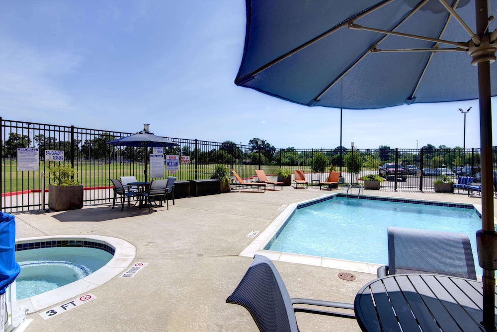 hampton inn houston i 10 east