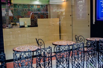 anchor boutique house