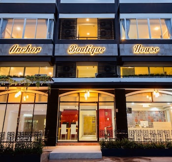 anchor boutique house