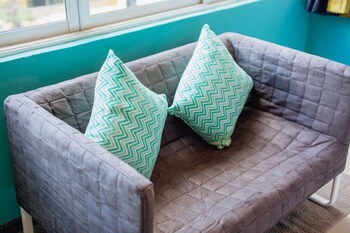 anchor boutique house