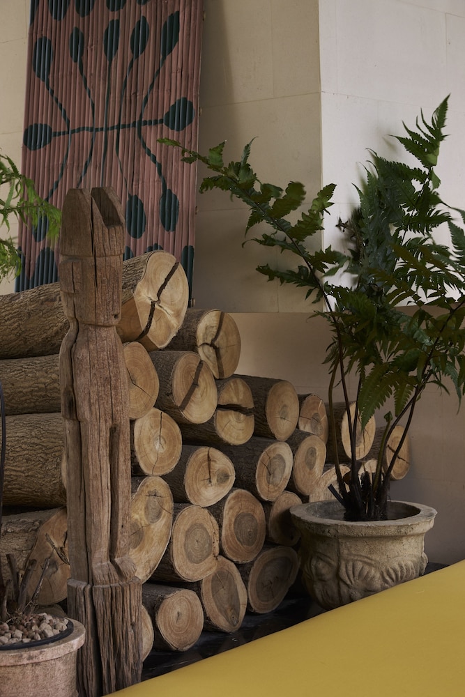 the peri hotel khao yai