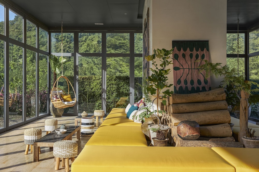 the peri hotel khao yai