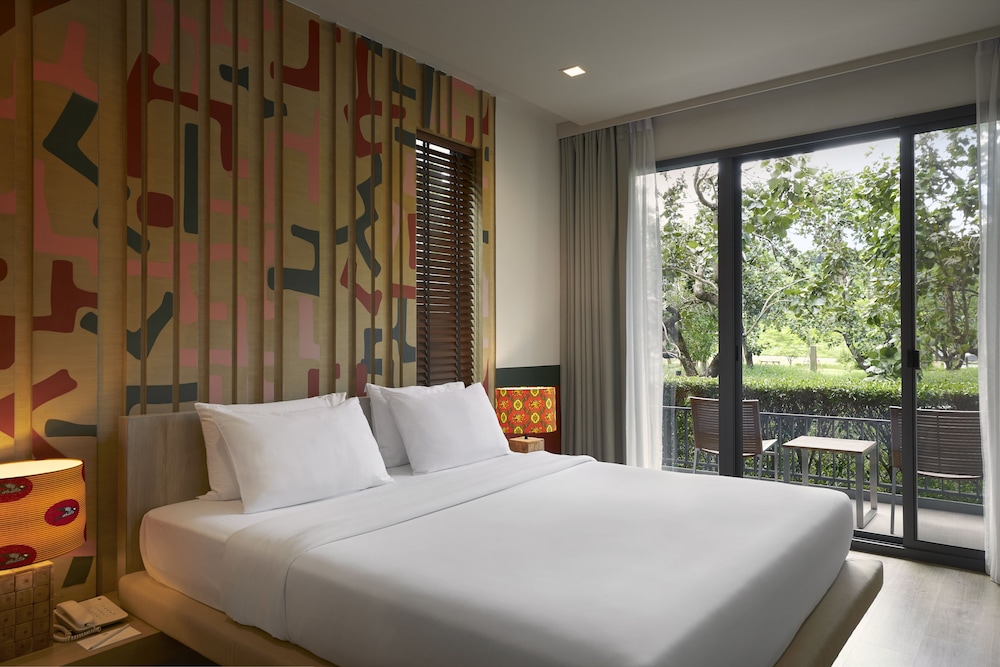 the peri hotel khao yai