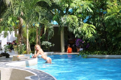 Naka Resort,Kamala>>Ban Nakhale,3 star