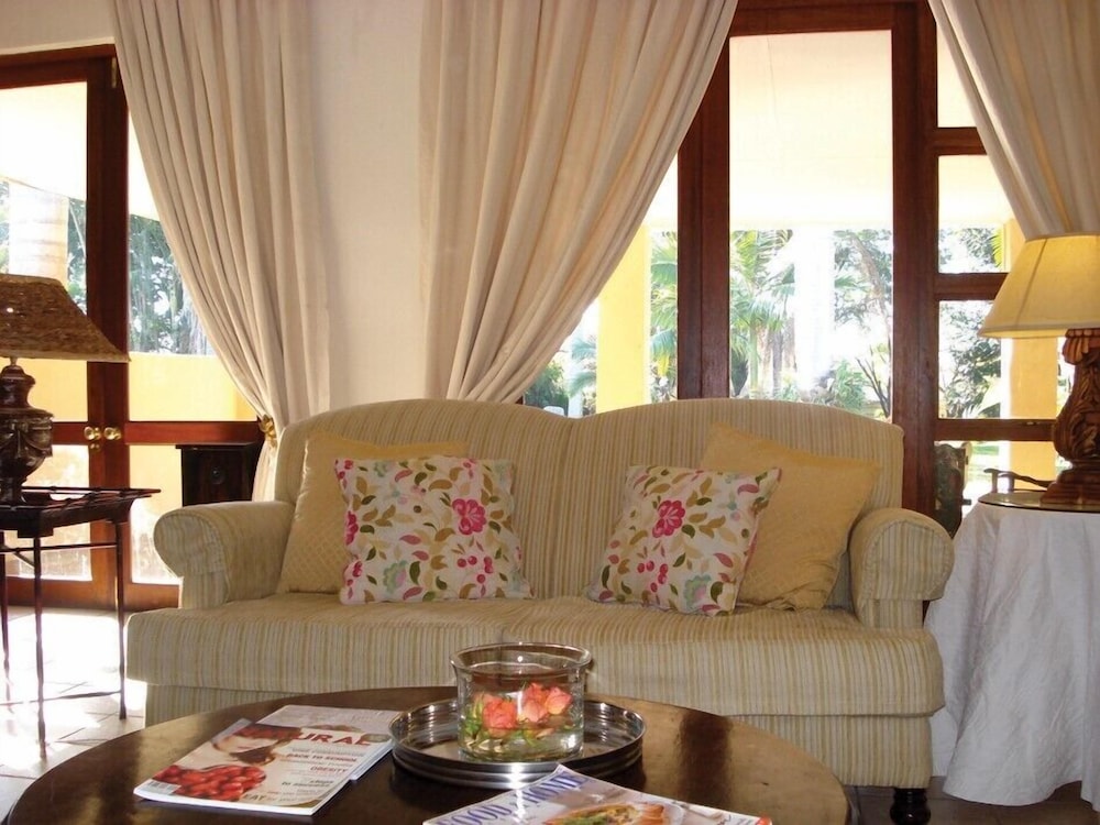 the guest house pongola