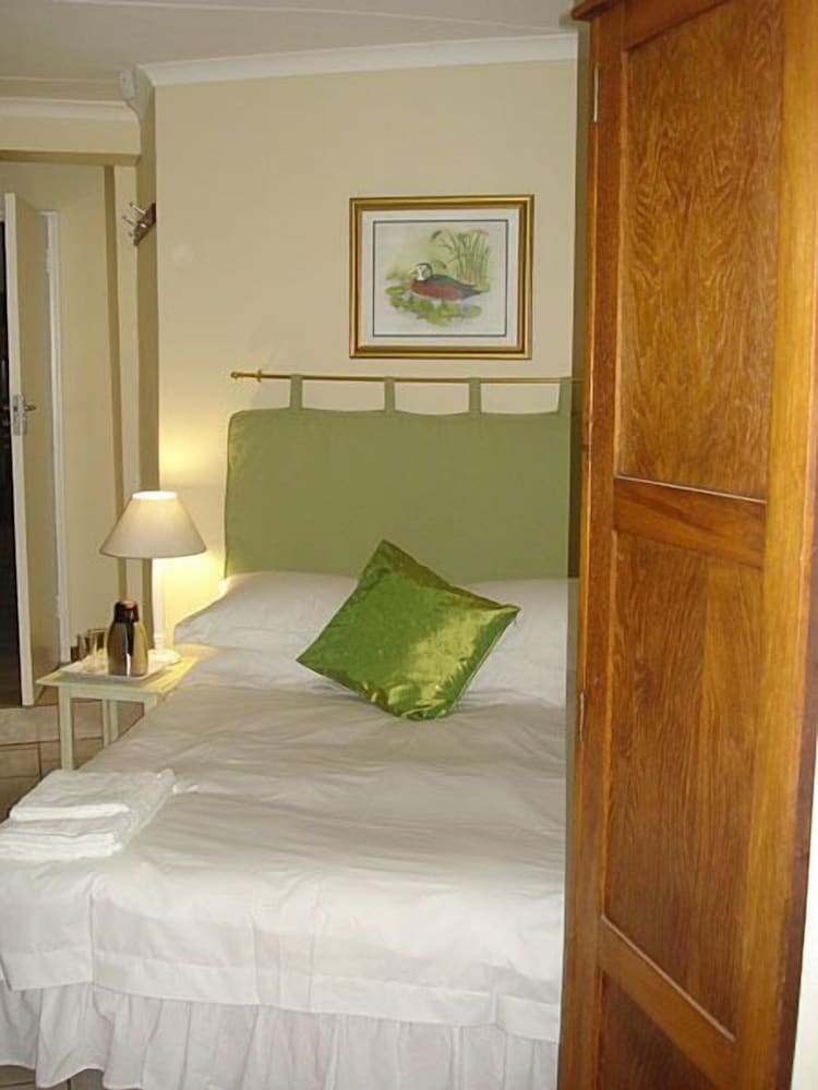 the guest house pongola