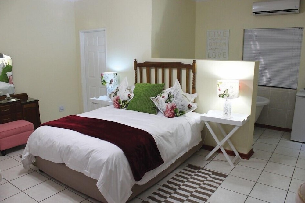 the guest house pongola