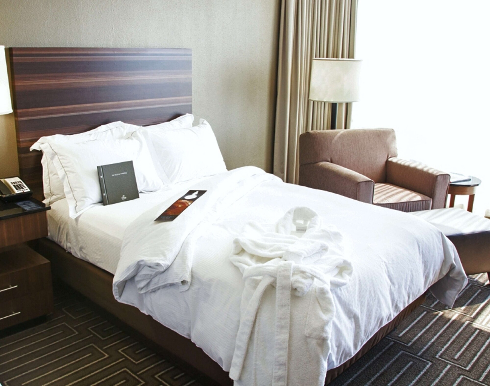 hilton charlotte university place