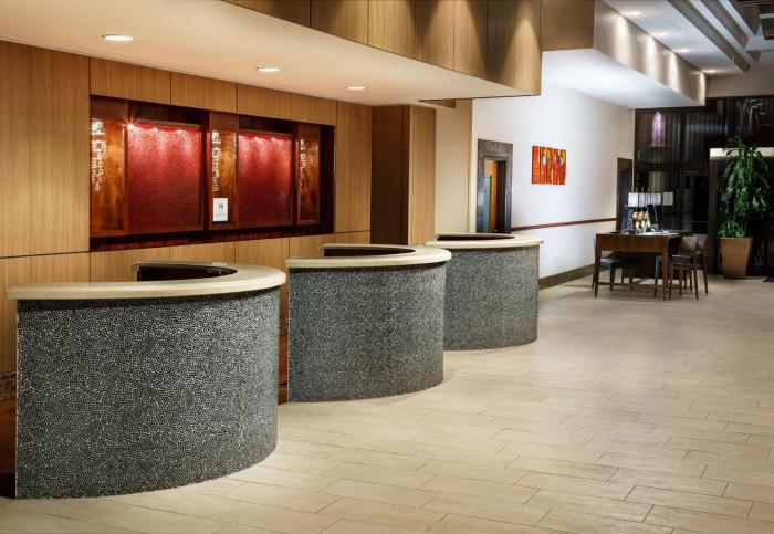 hilton charlotte university place