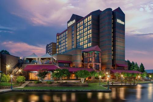 hilton charlotte university place