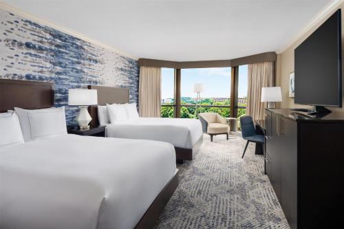 hilton charlotte university place