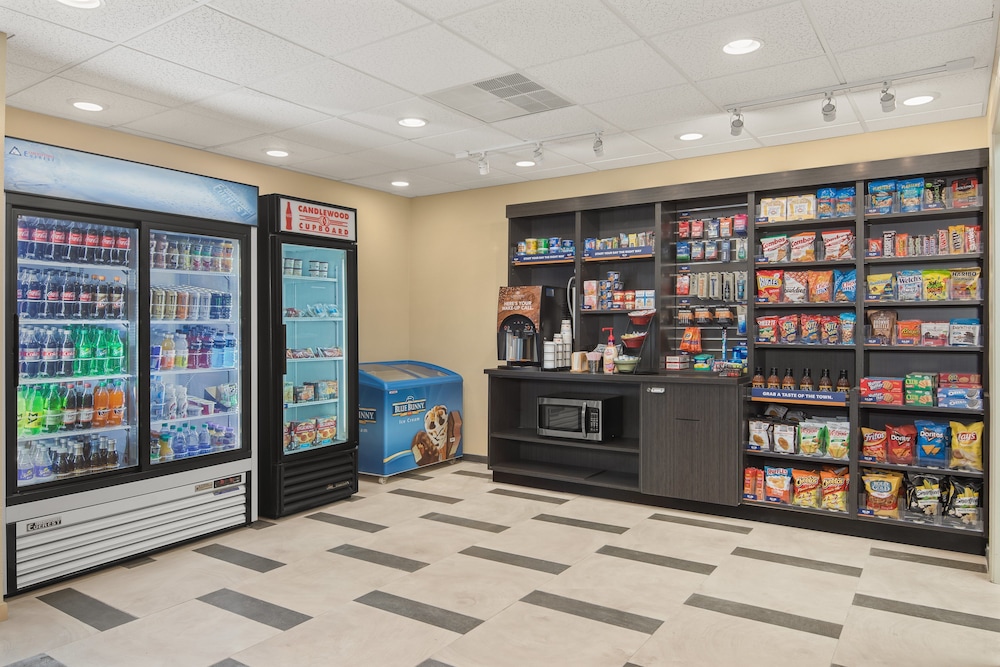 candlewood suites charlotte arrowood by ihg