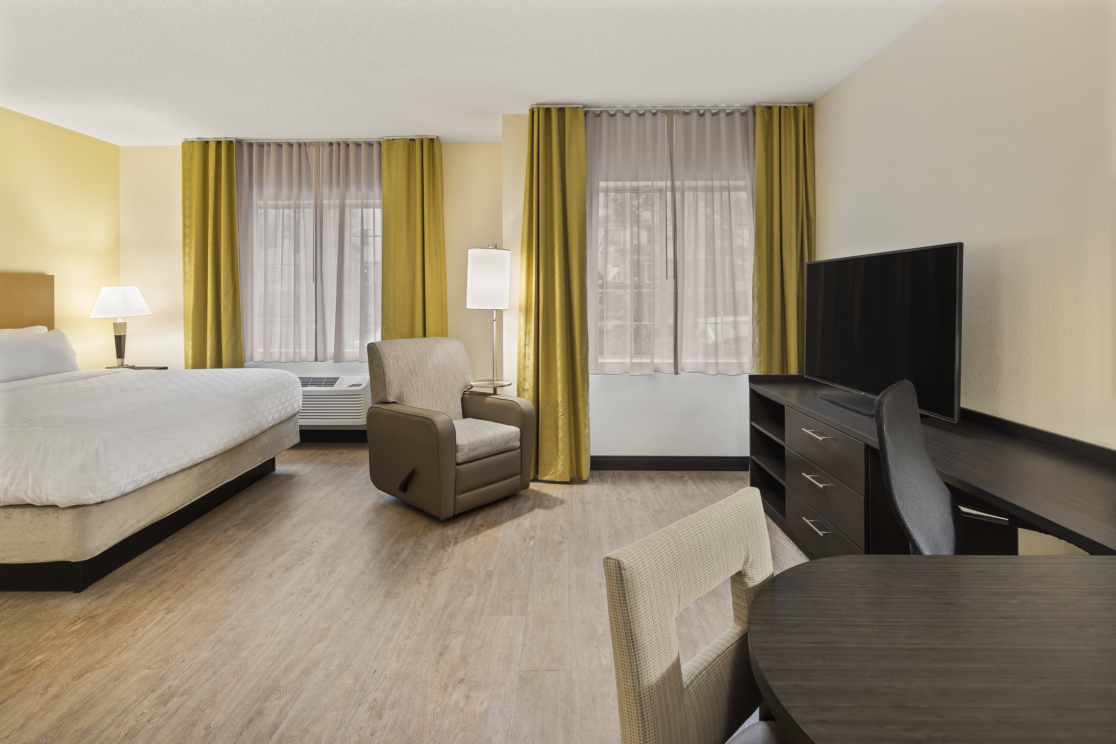 candlewood suites charlotte arrowood by ihg