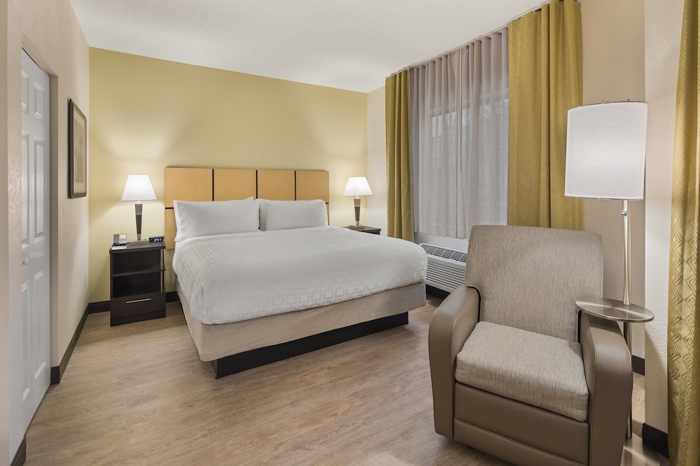 candlewood suites charlotte arrowood by ihg