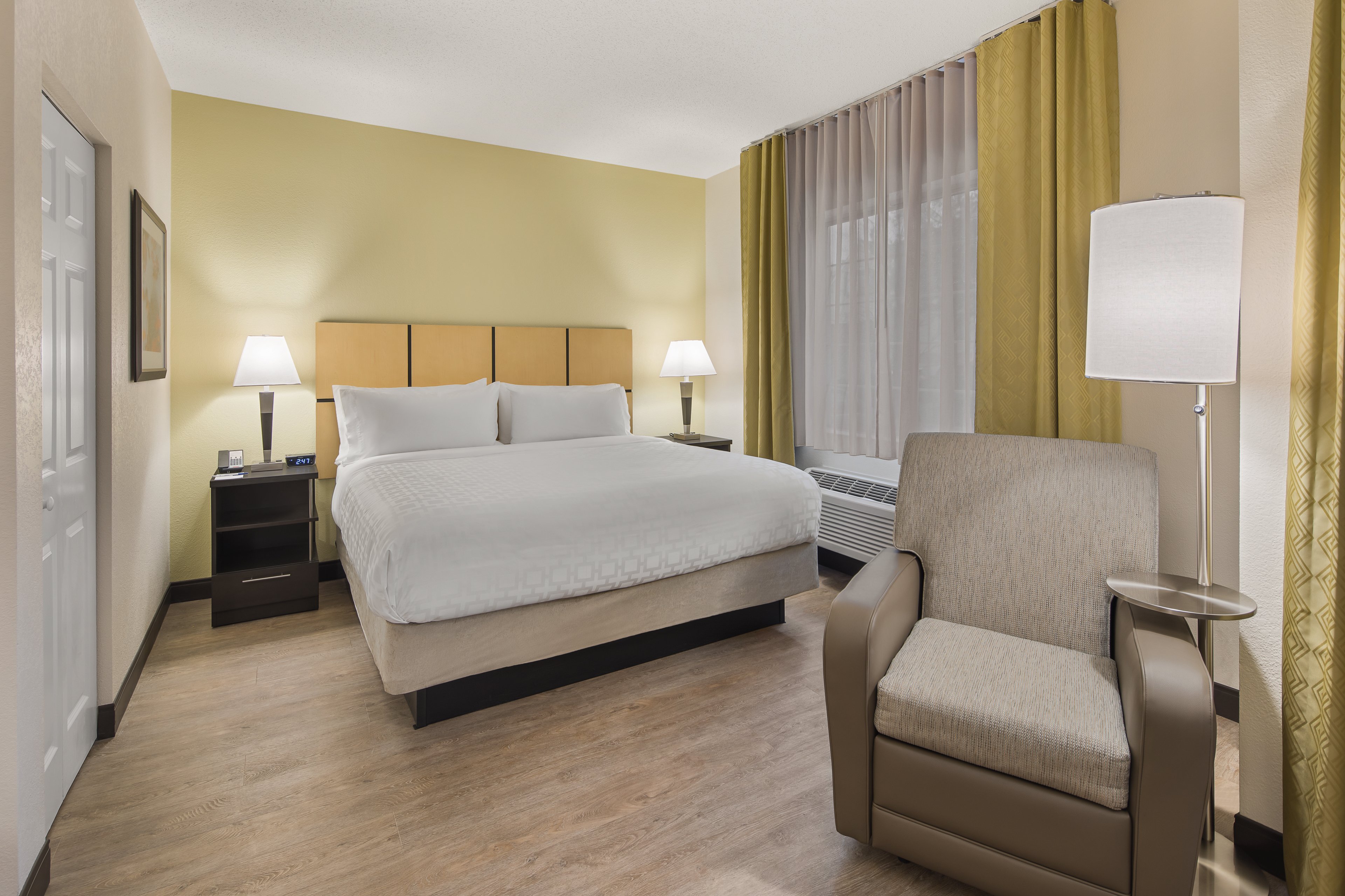 candlewood suites charlotte arrowood by ihg