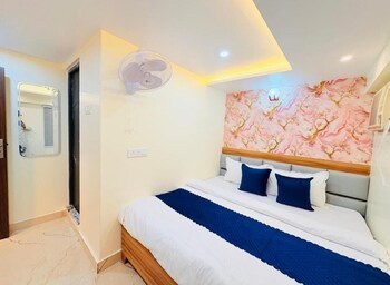 Hotel Shree Shyam Kunj,,2 star