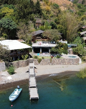 santa cruz la laguna