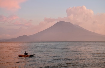 santa cruz la laguna