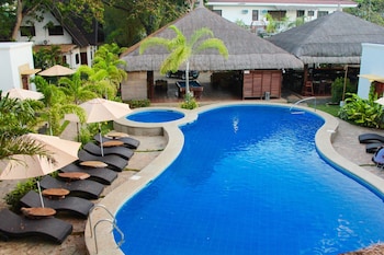 acacia tree garden hotel