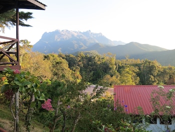 Mile 36 Lodge,Kundasang>>Kota Kinabalu,3 star