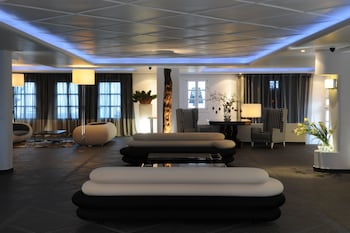 Aressana Spa Hotel And Suites,Megalochori>>Fira,4 star