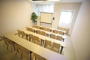 7 days inn chongqing fuling nanmenshan pedestrian street