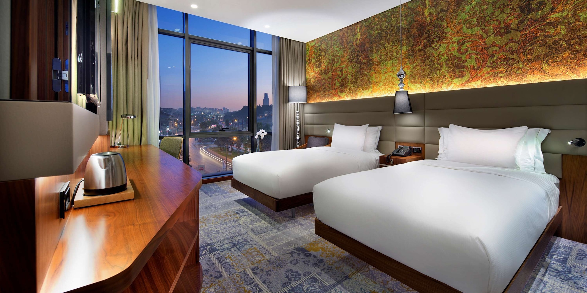 doubletree by hilton hotel istanbul piyalepasa