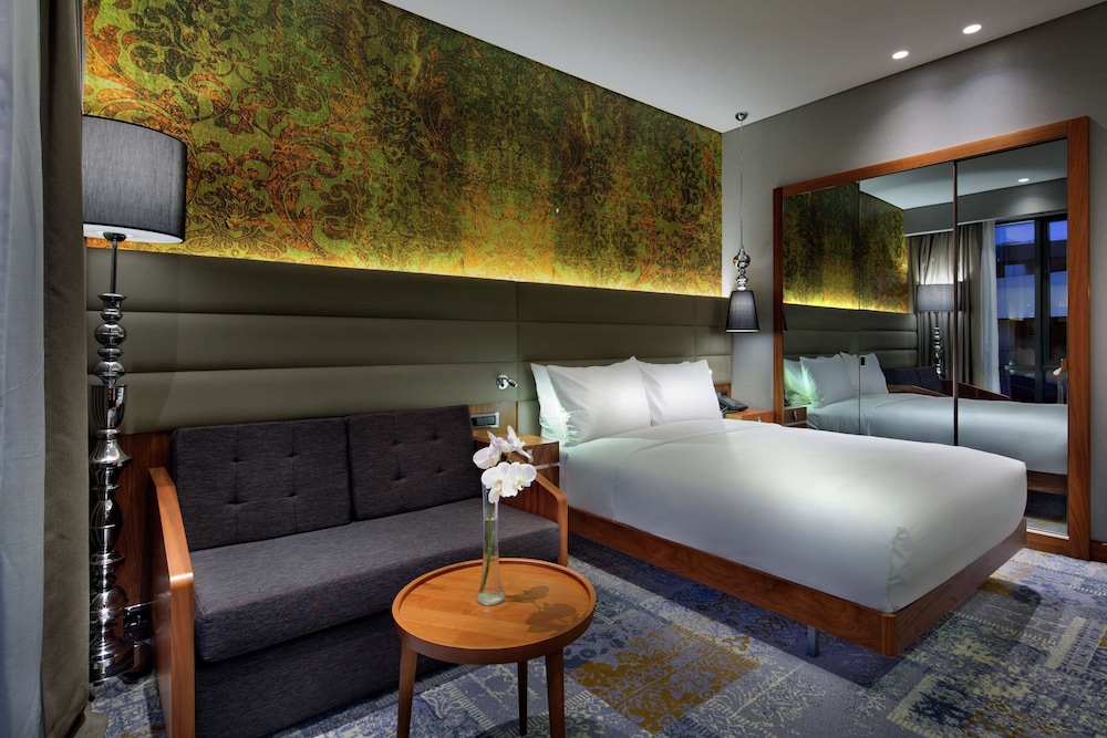 doubletree by hilton hotel istanbul piyalepasa