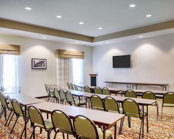 sleep inn and suites
