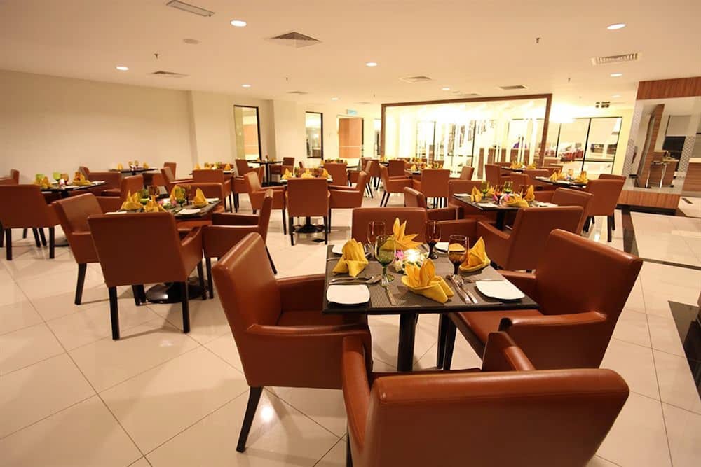 raia hotel and convention centre terengganu