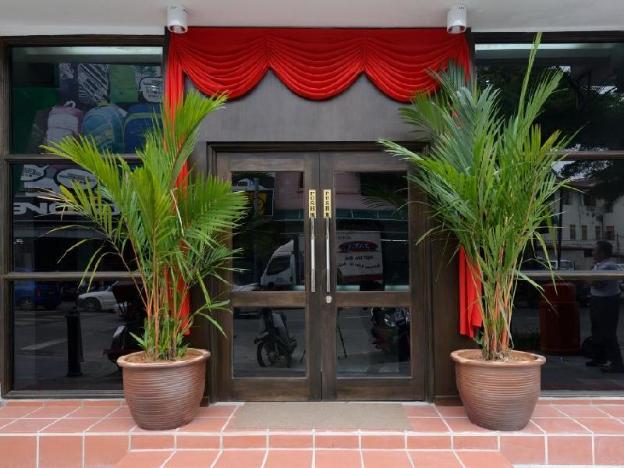 grand inn penang road