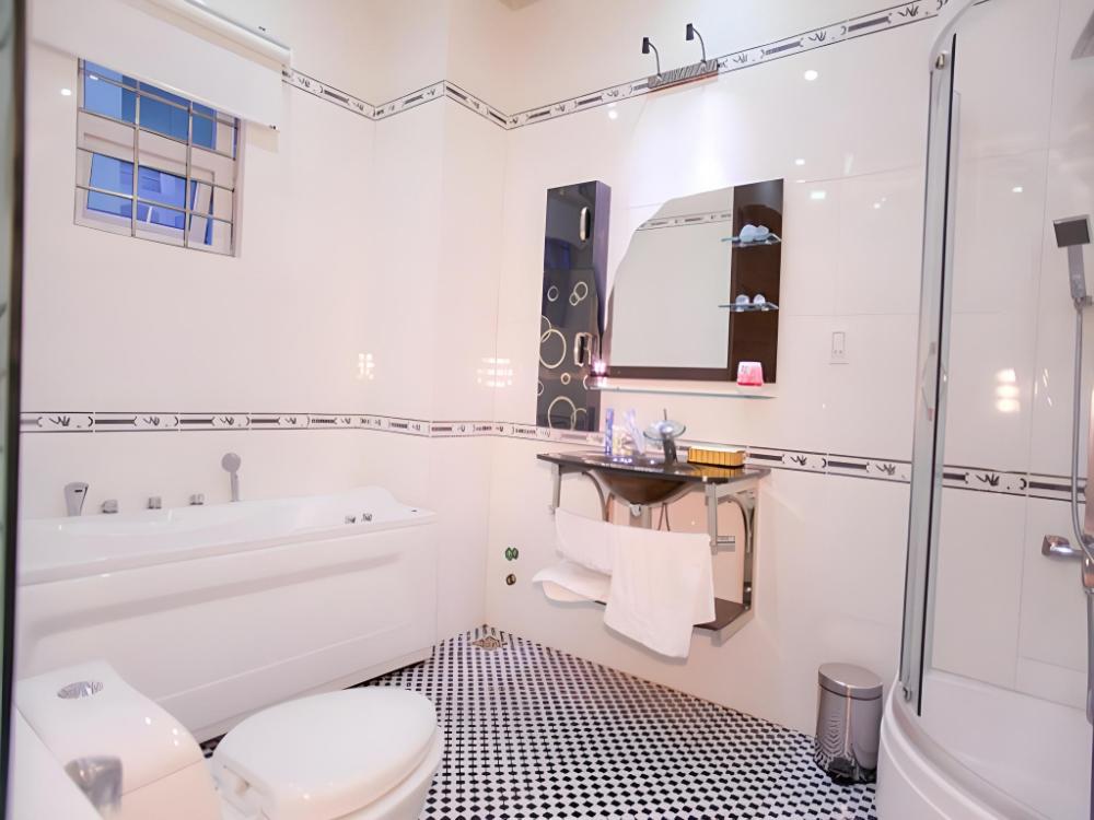hien hoa hotel danang
