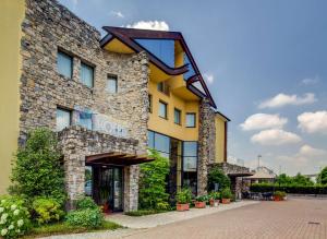 art and hotel
