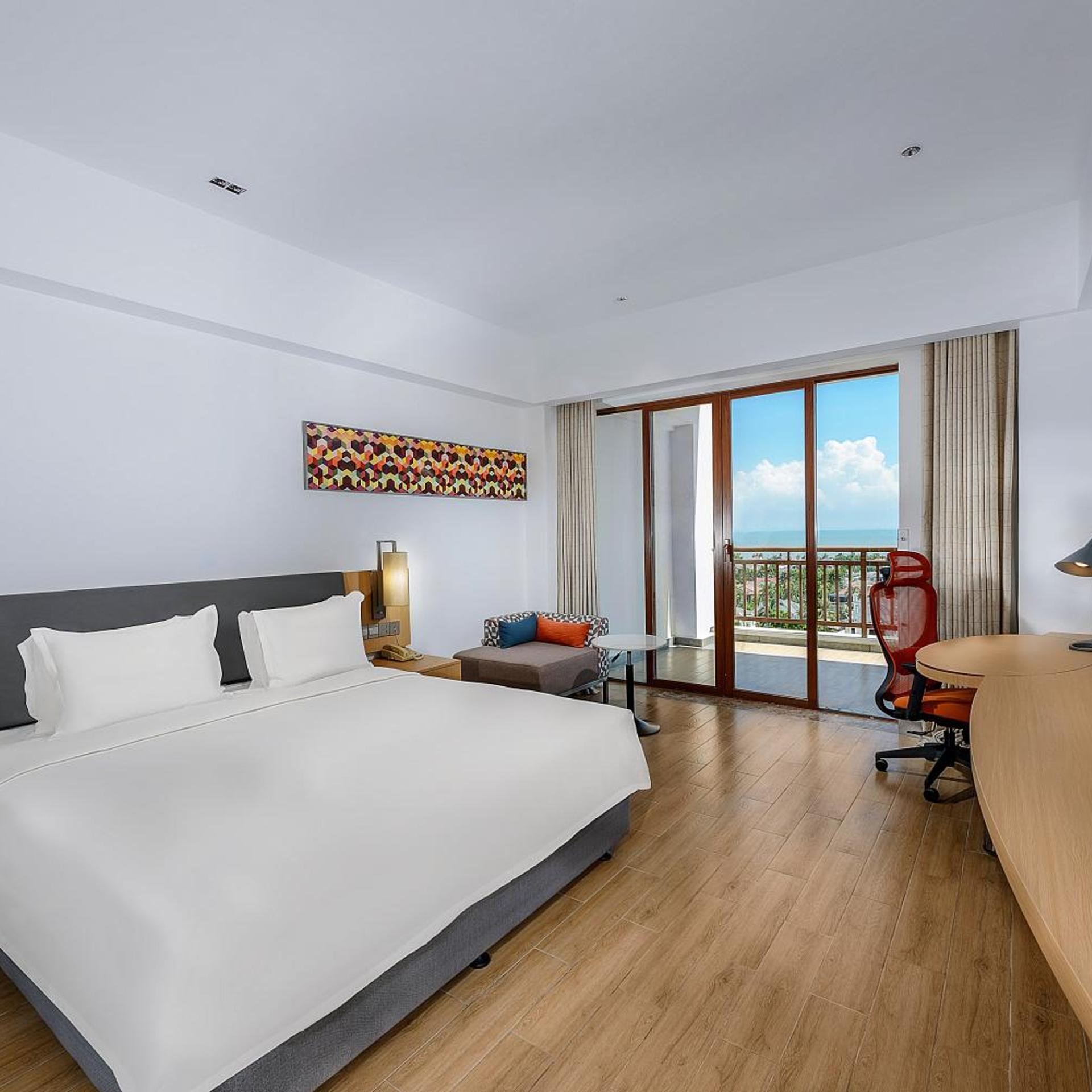holiday inn express haikou west coast by ihg