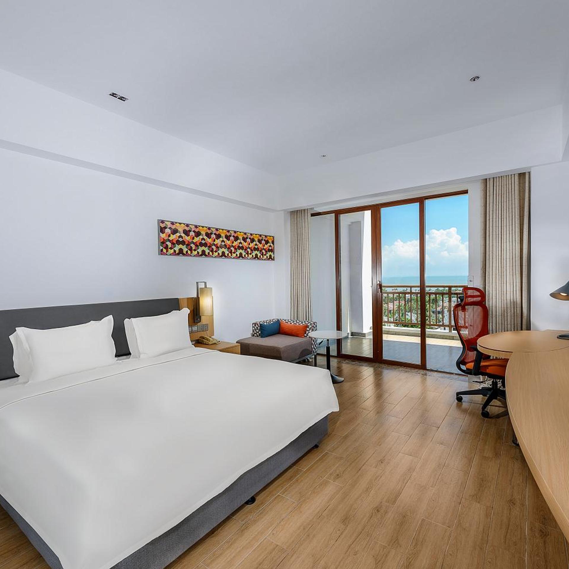 holiday inn express haikou west coast by ihg