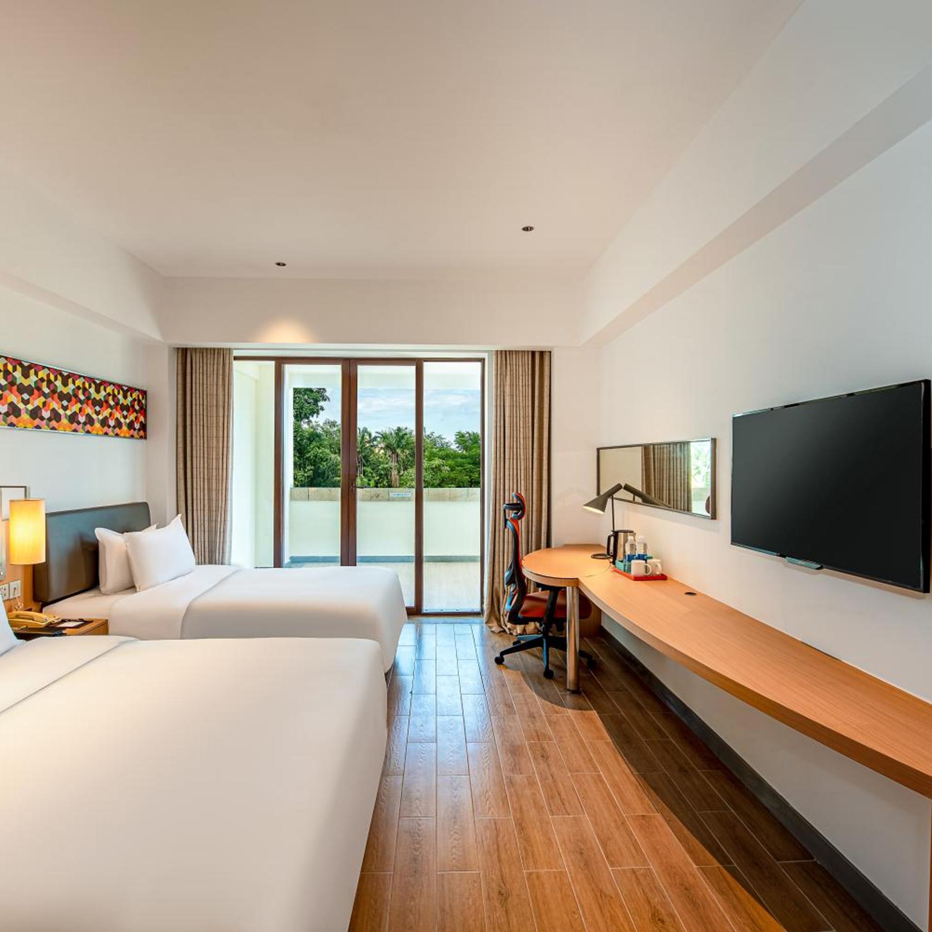 holiday inn express haikou west coast by ihg