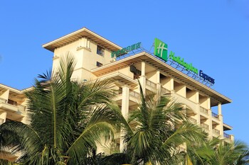 Holiday Inn Express Haikou West Coast By Ihg,Hainan>>Haikou,3 star