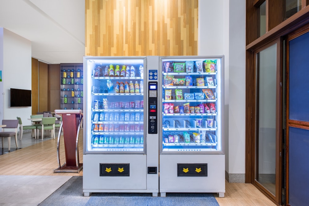 holiday inn express haikou west coast by ihg