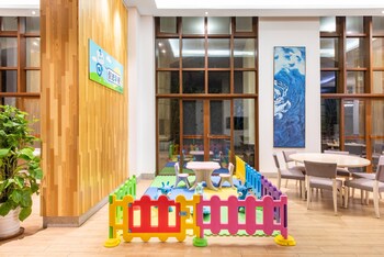 holiday inn express haikou west coast by ihg